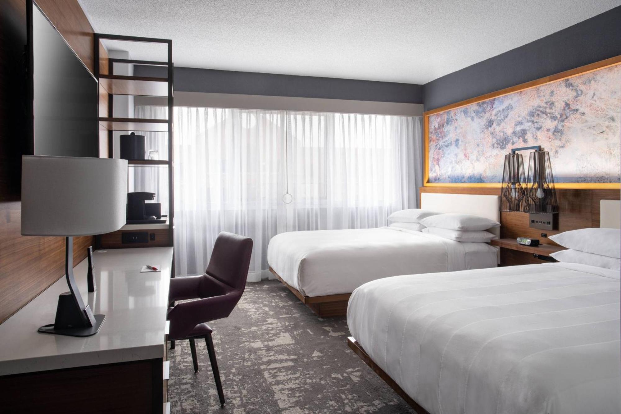 Marriott Greensboro Downtown Esterno foto