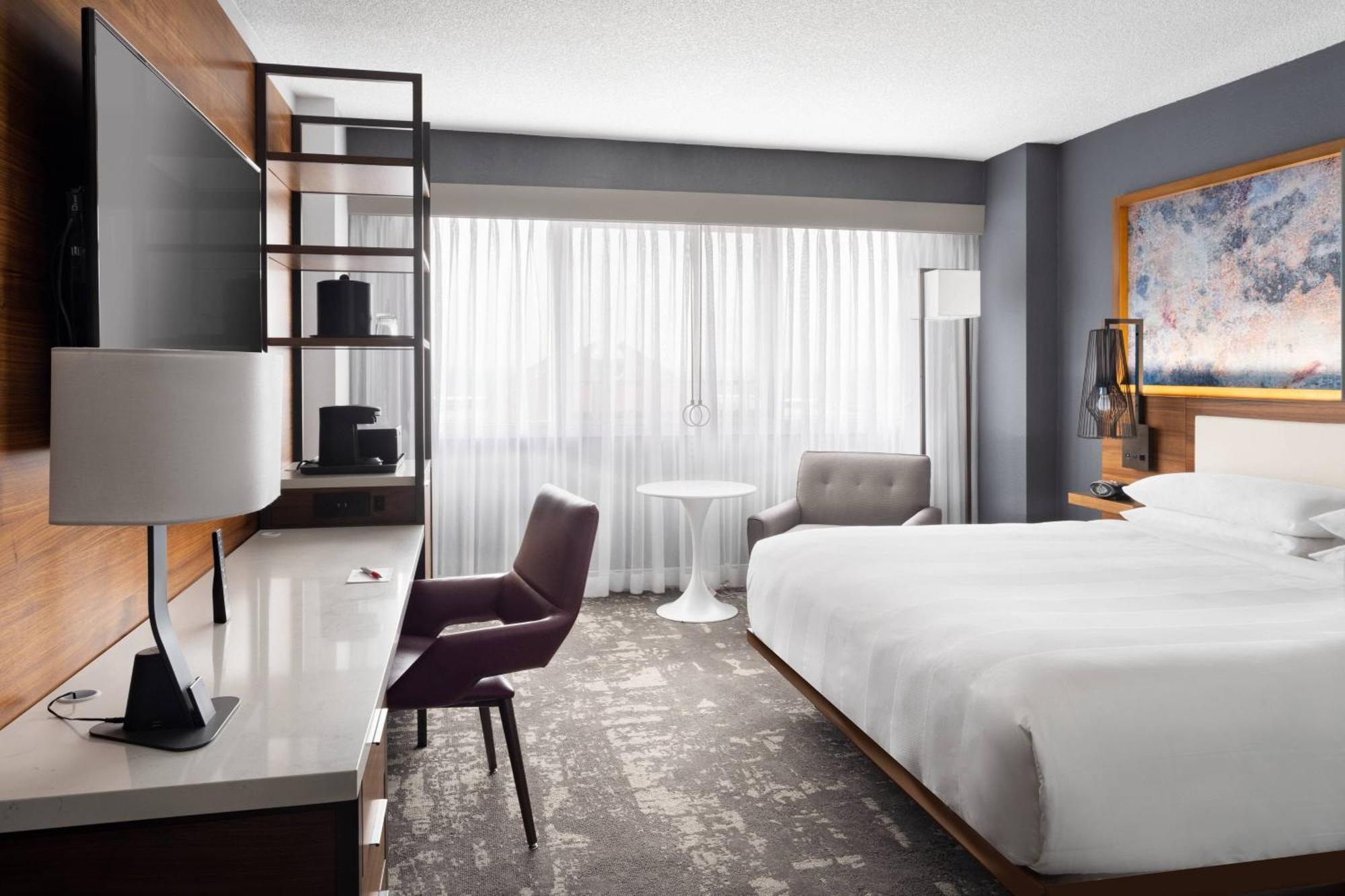 Marriott Greensboro Downtown Esterno foto
