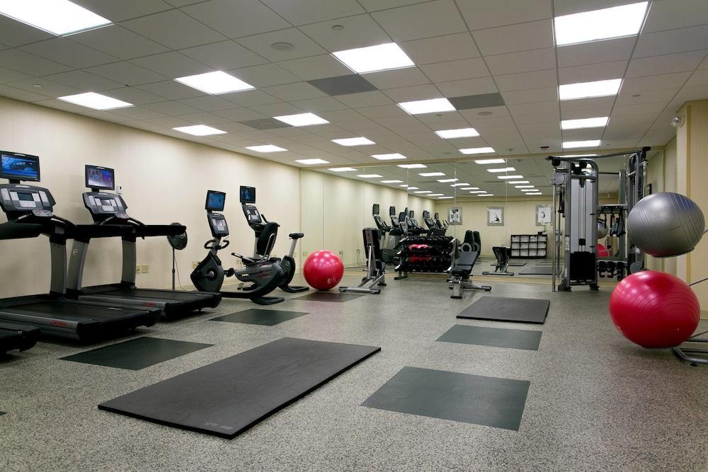 Marriott Greensboro Downtown Esterno foto