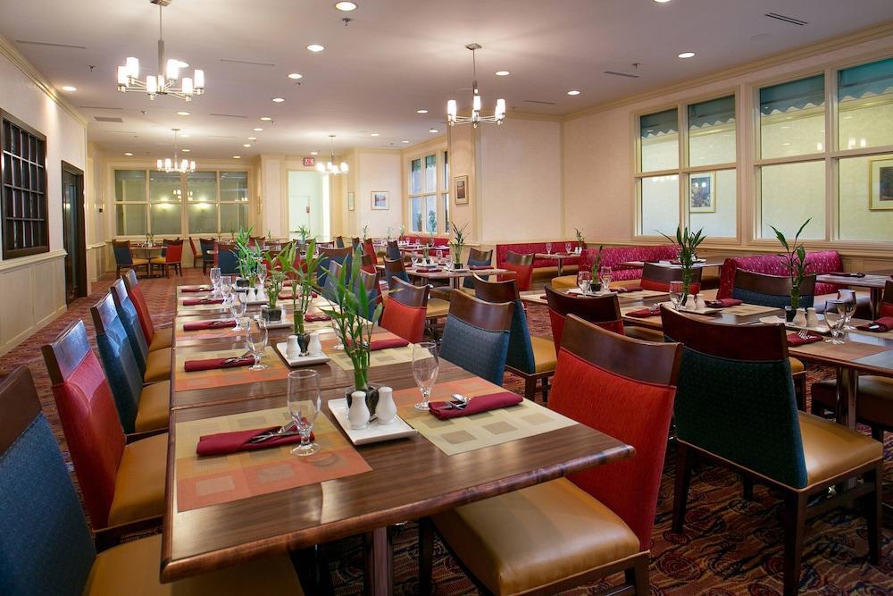 Marriott Greensboro Downtown Esterno foto