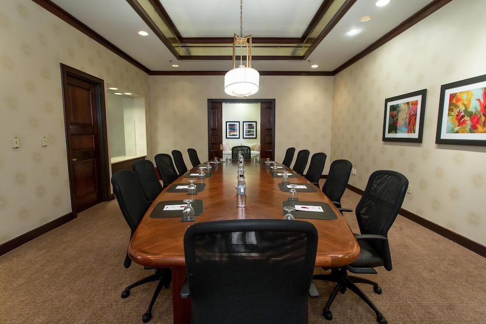 Marriott Greensboro Downtown Esterno foto